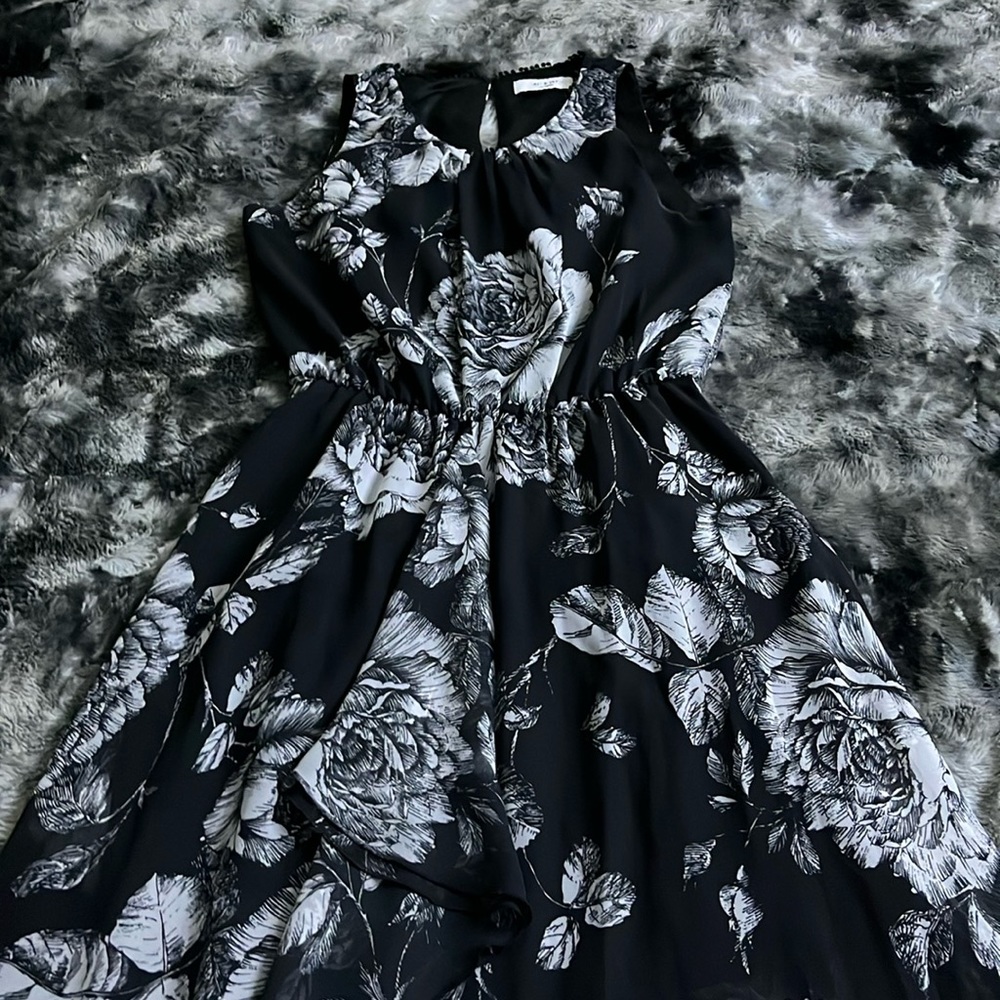 ALI + JAY Black Floral Maxi Dress